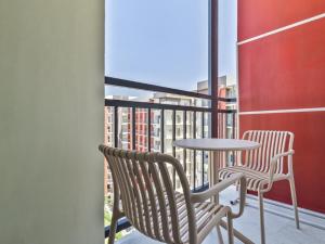 Furnished Pool View Condo Lapu Lapu