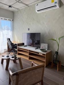 Modern Stay & Work in Colonia Americana