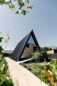 BlackQueenHouse