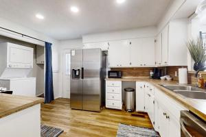 A Touch of Modern