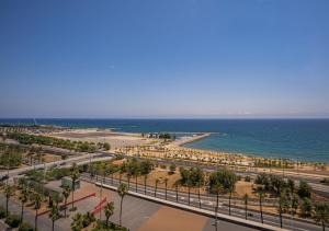 Luxury Apartment With Sea View!