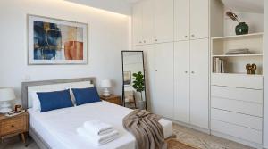 Cycladic 2 Bd Sunny Sea View House in Piso Livadi