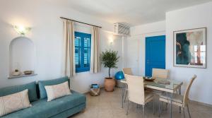 Cycladic 2 Bd Sunny Sea View House in Piso Livadi