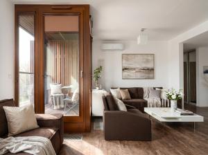 Urban Chic - Great Location - One Bedroom Apartment - Kolejowa