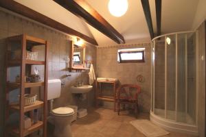 Barka Galéria Hotel és Étterem