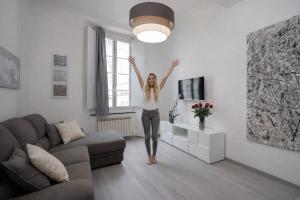 Lovely DownTown Top Location Apt with Free Private Parking Included!