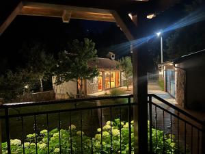 Holiday House Šoparin