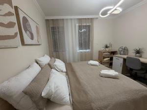 Paris Yard Apartman with private parking, near FORUM Shopping Mall