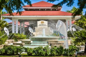 Lifestyle Tropical Beach Resort & SpaInclusive