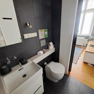 Makeda Studio Old Town