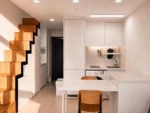 Hapjeong Square Residence 186