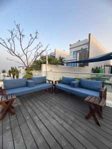 Modern Seaview 4BR Villa with Private Pool and Deck