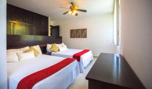 Las Gaviotas Hotel and Suites