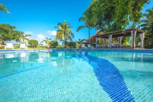 Las Gaviotas Hotel and Suites