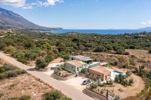MENTOROS VILLAS
