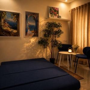 Staynatic Service Apartments & Villas
