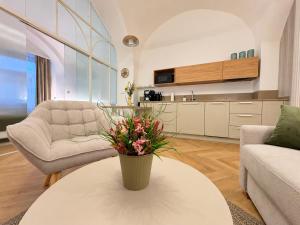UpperStreet Apartment 1 with private parking