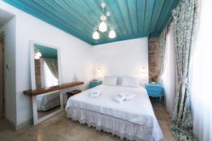 Economy Double Room room in Cunda Fora Hotel