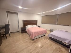 Apartment with parking and BEACH 2 nights minimum