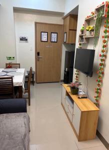Daffodils at Bloom Residences Tower B