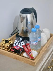 Room with Private Bathroom and Balcony Walking Distance from AIRPORT