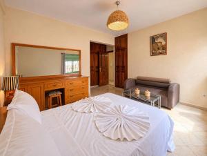 Spacious 2BR Moroccan Stay Near Marjane