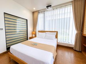 La Mer Cat Ba Boutique Hotel