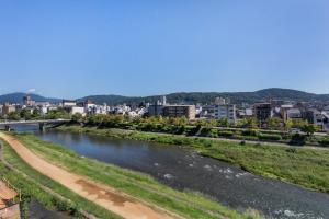 Hanamiya Hotel