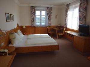 Large Double Room room in Donau-Rad-Hotel Wachauerhof