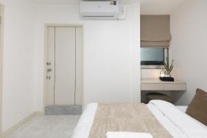 IMPACT Arena and LTAT Tennis 2 Bedroom Apartment