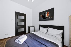 Zielony Żoliborz Urban Apartment by BookingHost