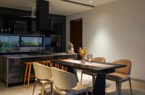 Walk of life, Luxurious Beach view Villa