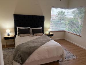 Sandy Greens Room 3