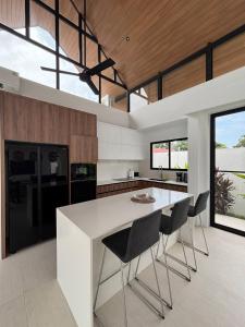 Villa Ban Tai Palm 3BR Pool Villa near Beach