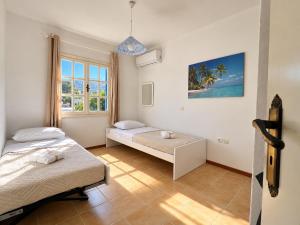 Artemis Sea Cottage - Near beach & airport by ΜΡS