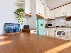 Artemis Breeze - 1st Floor with Garden by ΜΡS