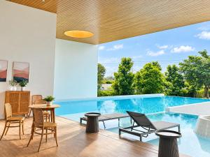 Spacious 3-Bedroom House near Mega bangna and Airport