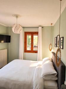 4 seasons guest house