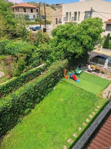 4 seasons guest house