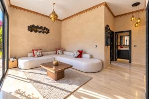 Villa Tawenza Yassmine Private Oasis & Heated Pool