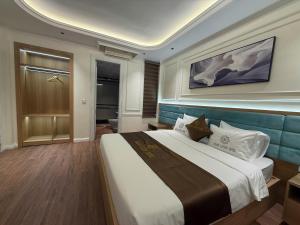 Luxuryy Boutique Hotel