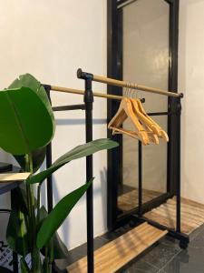 Central Hub Homestay Near Airport