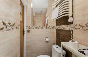 Kazimierz Riverside Standard Apartment by BookingHost