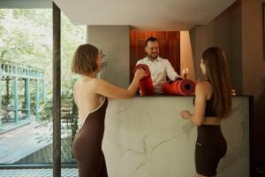 Willa Deco on Level -1 with a Private Sauna & Hydromassage Bath by Downtown Apartments