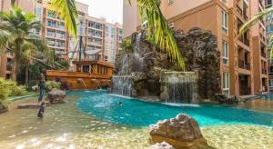 Jontiem Beach Atlantis Condo