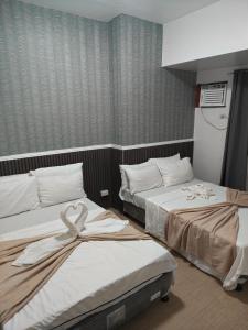 1BR Grand Riviera Suites by MrSayla