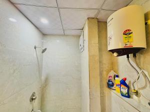 At Kaveri Stays Luxe Studio Delta 1 Greater Noida