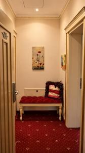 2 KITARRAT Boutique Hotel & SPA