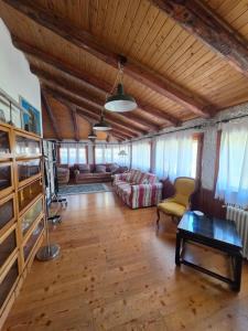 Chalet Cortina for families & friends