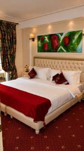2 KITARRAT Boutique Hotel & SPA